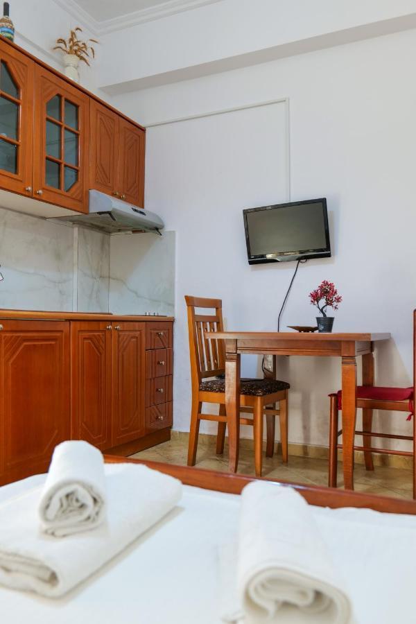קסאמיל Guest House Gerard מראה חיצוני תמונה